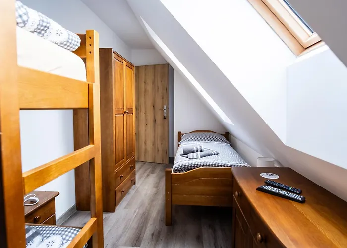Semesterbostad Pod Mostem *